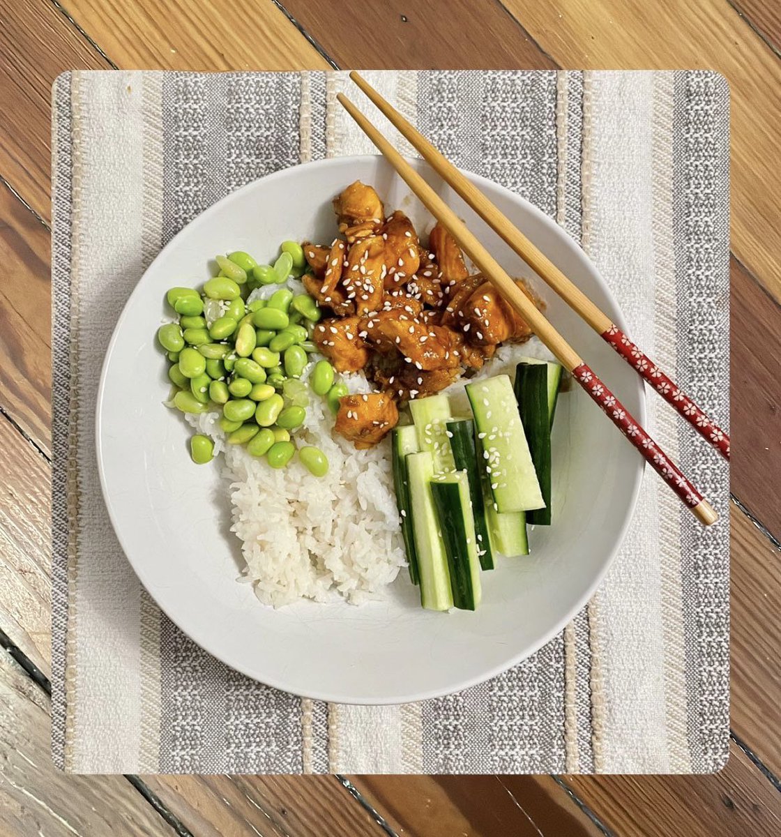 patrickfweston's tweet photo. Made a sesame-teriyaki salmon sushi bowl for dinner tonight 😍😋 https://t.co/LWeu34ee1B