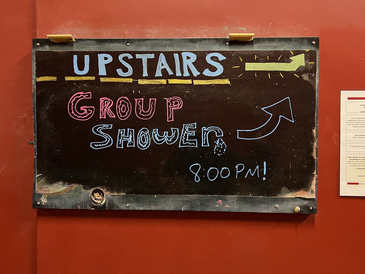 GroupShowerShow's tweet photo. Doors are open! See you soon ShowerHeads! https://t.co/vJq8Sb15tP