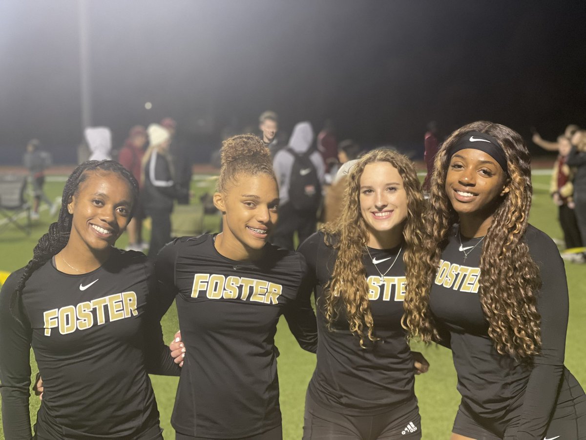 FosterWmnsTrack's tweet photo. The 4x400 Relay came to COMPETE‼️
CONGRATS TO Kamryn Willliams @Kamryncene Kayleigh Bowie @kayleigh_bowie2 Kendal Brown @B0928Kendal and Anaya Ervin @anayaNervin on their first 🥇 of the season‼️
#Fa1conFast #ProtectTheNest https://t.co/H42KcrWDBb