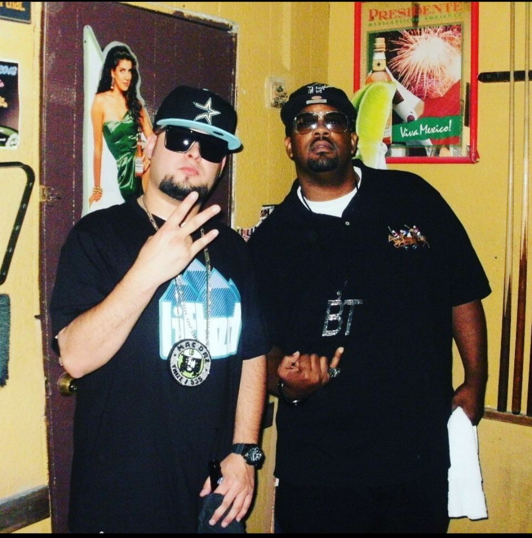 BuddahTAi7's tweet photo. @TreeChoppa X @BuddahTAi7 #TreeCampENT #ThrowbackThursday https://t.co/p0cCqYrBjc