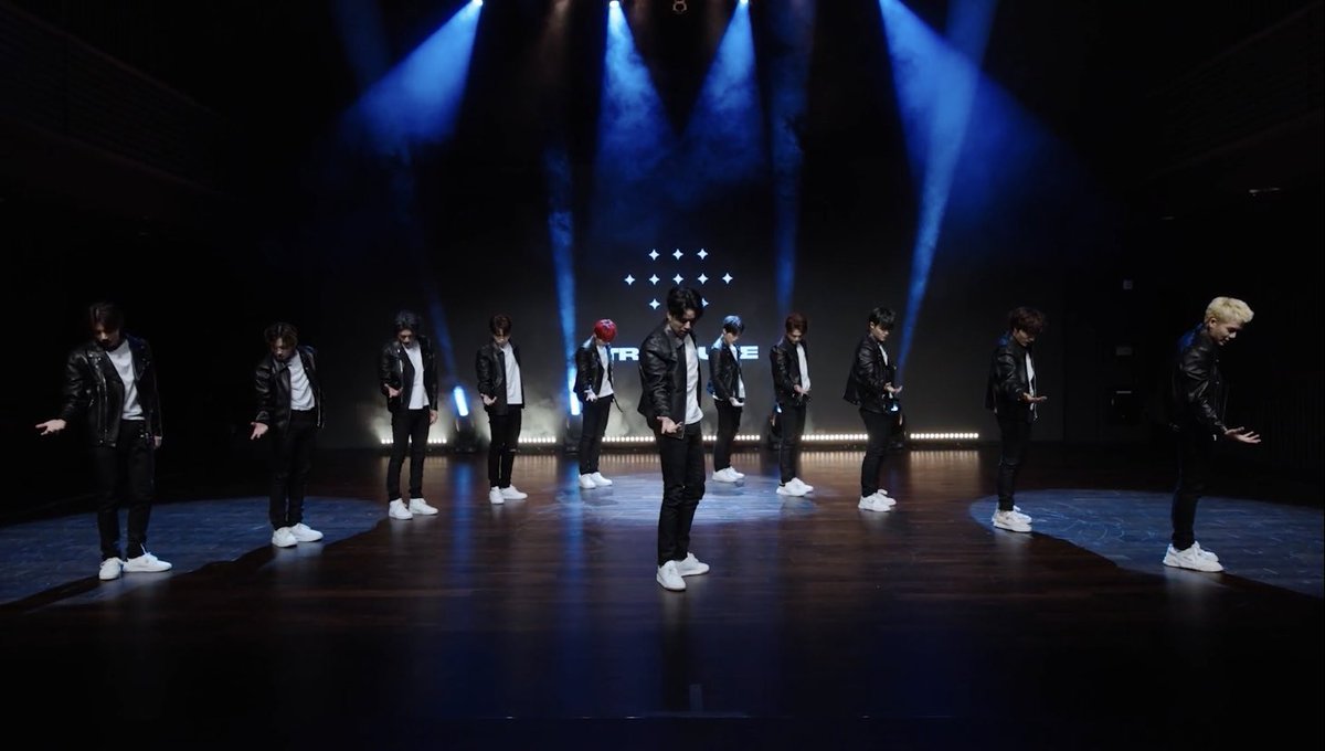 HSeung24's tweet photo. 안녕하세요 @ygent_official 트레저메이커입니다. 

직진(JIKJIN) 퍼포먼스의 엔딩에서 아사히 가려져서 위치는 조절을 고려 부탁드립니다. 엔딩에 트레저 모든 멤버들의 모습이 카메라에 다 보이게 되면 좋겠습니다. 멤버들에게 모두 차별하지 않고 공평하게 대해주시기 바랍니다. https://t.co/oiN4ArJ5EE