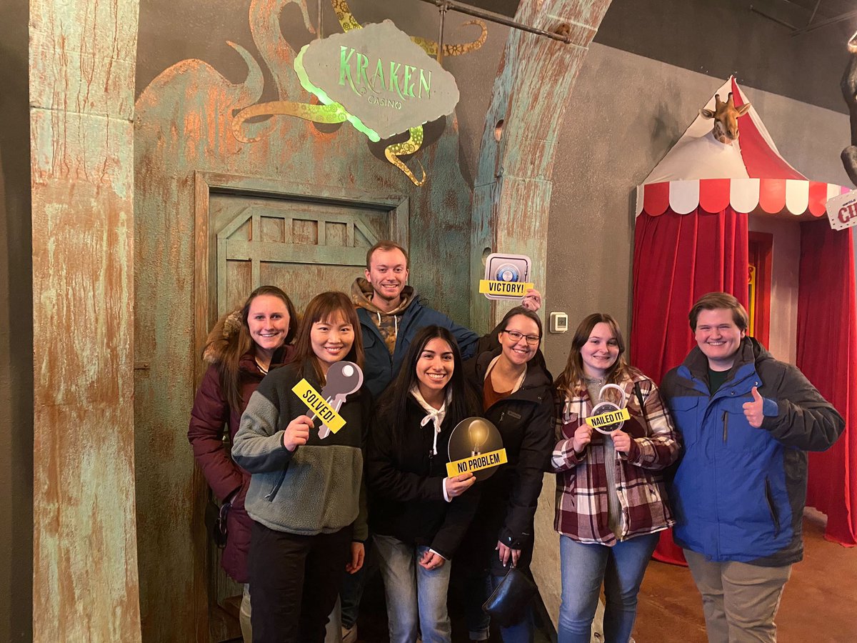 DKLab_LewisU's tweet photo. What an awesome #KRG outing!! It’s too bad we failed…#EscapeRoom https://t.co/Q4MIkxVqZr