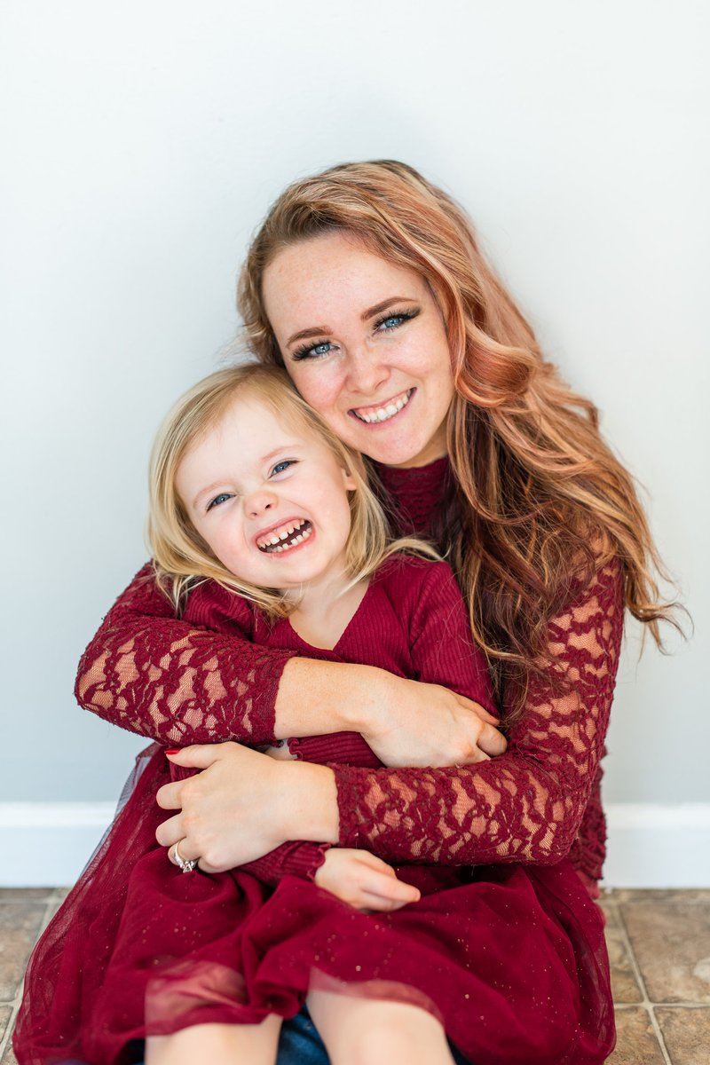 princessraylyn's tweet photo. Just so happy! I can't imagine loving anyone more than I love these 3 ❤ https://t.co/WkBKezLvuM