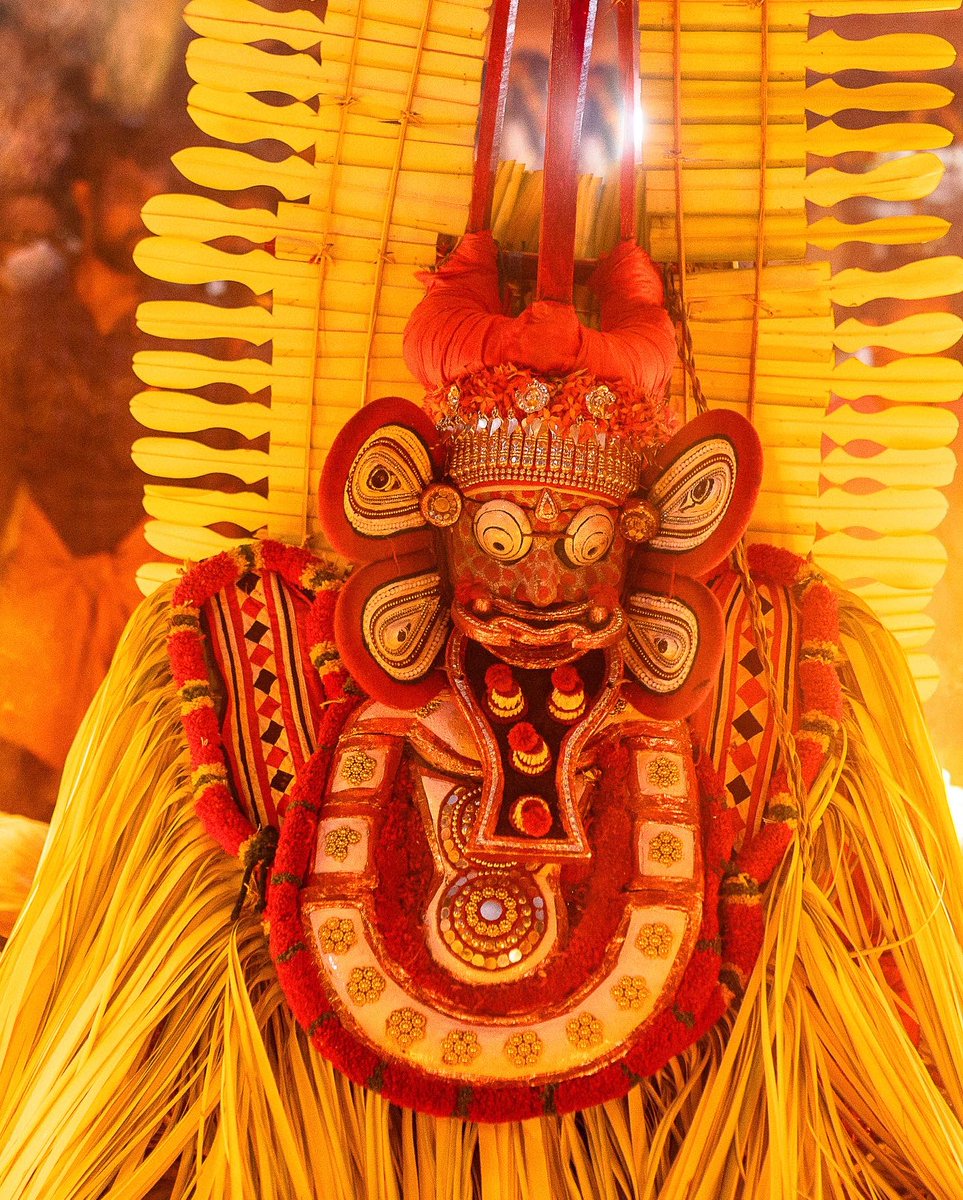beinguncharted's tweet photo. Thayyam 2022 #travel #culture #festival #photography #travelphotography https://t.co/PmZxSmgvpw