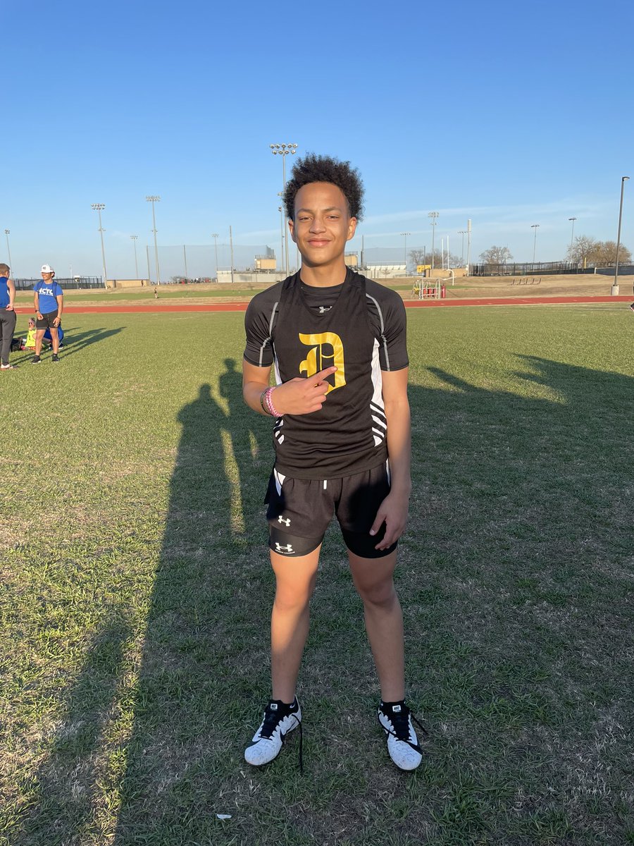 Coachclintburns's tweet photo. @TyRhodes07 improving every week in the 110 @ 300m hurdles. Heat winner this week. Keep it rolling! https://t.co/OR5QnktaiB
