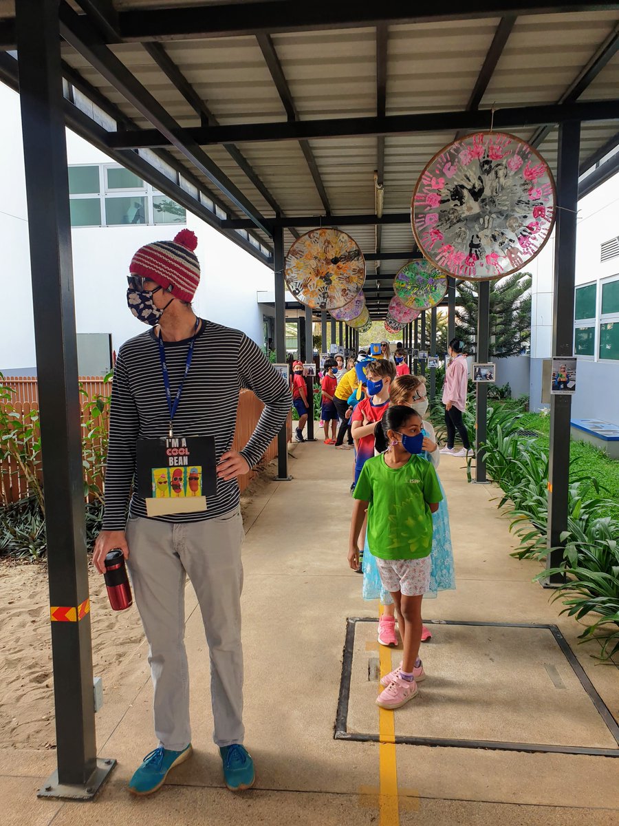fordlizj's tweet photo. Everybody loves the annual character parade! Things feel as if they are returning to normal @ISPPCambodia
#ISPPreads #BookWeek @szyberger @BonnieJensen4 @SRoedemeier https://t.co/4w6rSliatK