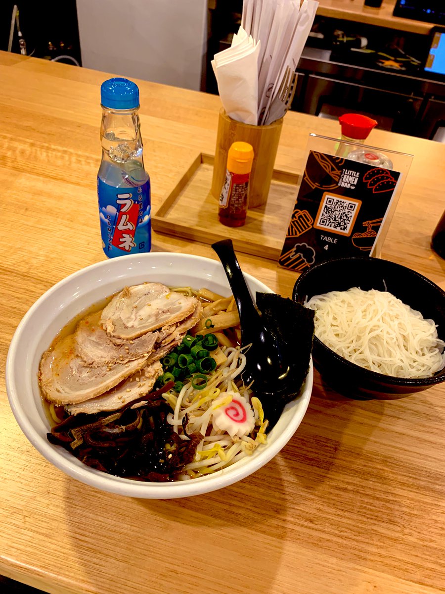 StevanGamer_'s tweet image. Esta buenísimo este RAMEN! ☺️