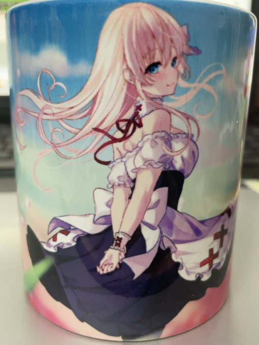 ひなちゃんのマグカップ届いたよ〜٩( ๑╹ ꇴ╹)۶
かわいい
 #ひな旦 