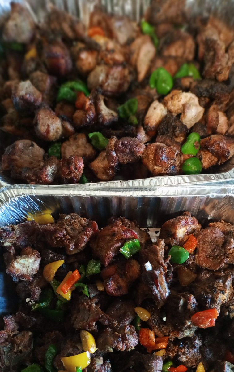 ChakulaLane's tweet photo. BbQ time is always good times! But first, some Katogo to boot your system for the day🍲🔌😛

Contact: 0770648278/ 0709648278
    
#FoodIsALoveLanguage #MonthofWomen #DownTheLaneOfGoodFood
#FoodLove #Foodstagram #Foodgasm #Yummy #FoodPhotography #MeatLover #FoodLove https://t.co/MPh5MMGeDv