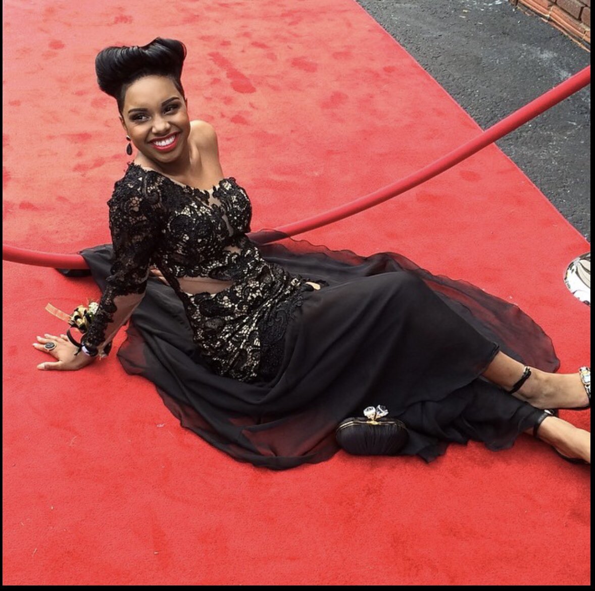 JaneeceYvonne_'s tweet photo. When is prom? #prom2014 https://t.co/GhPHGoklR0
