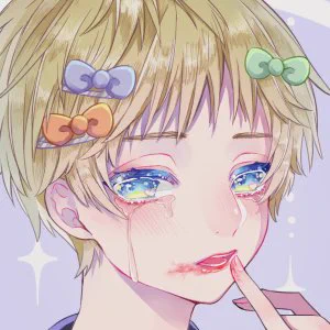お目目キラキラしてた昔とだんだん目が死んだ目になってきた今👀 