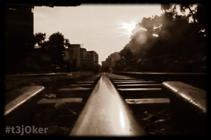 darkframes's tweet photo. Repost Serial No. 8
#SMH_darkframes_Photography #darkframes.#t3jOker #HelloWorld https://t.co/ozNEDrD1cm