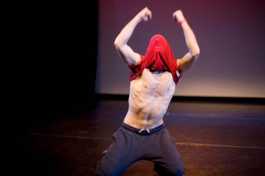 Casson & Friends (@casson_friends) on Twitter photo #TDWM10 💛 10 years ago today we did our first ever test performance of <a href="/thedancewemade/">The Dance WE Made</a> at @richmixlondon
Before the iconic blue & yellow <a href="/timcasson/">Tim Casson</a> captured dance moves from the audience members including football celebrations ❤️ enjoy this #throwback and more to come…! #TDWM10 💛 10 years ago today we did our first ever test performance of <a href="/thedancewemade/">The Dance WE Made</a> at @richmixlondon
Before the iconic blue & yellow <a href="/timcasson/">Tim Casson</a> captured dance moves from the audience members including football celebrations ❤️ enjoy this #throwback and more to come…!