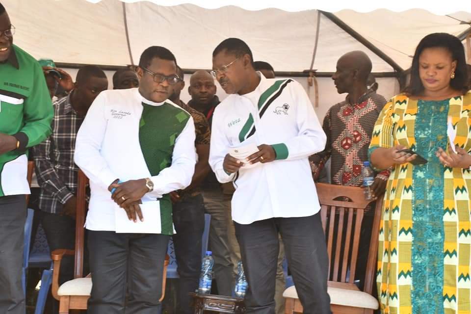 FORDkenyaKE's tweet photo. LUSAKA  #SecondComing!

Bungoma.

#FordKenya https://t.co/VnNygaENL9