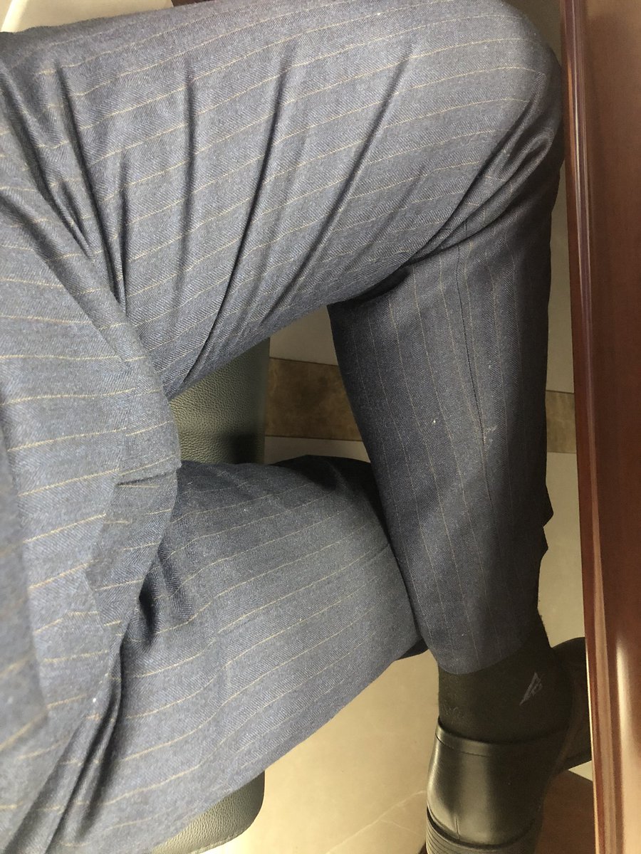 今晚长沙尊澜酒店附近有狗没！