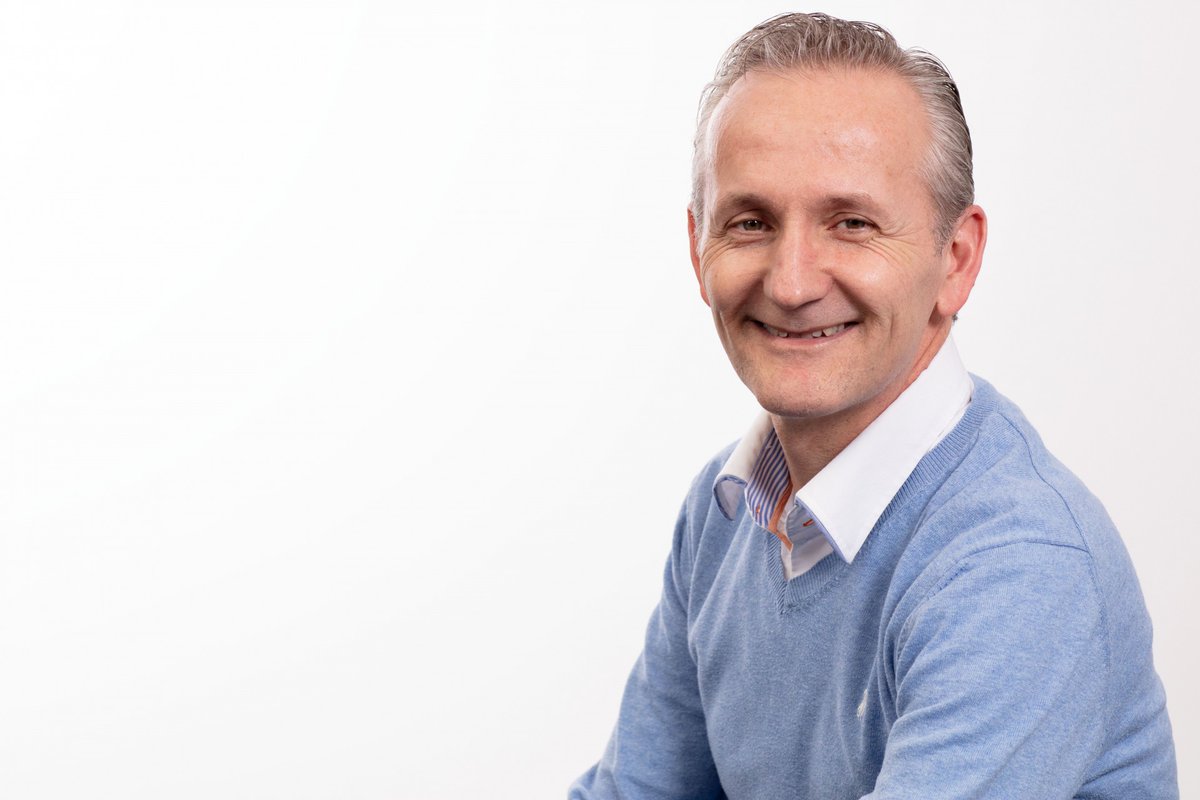 Qualogy is proud of <a href="/MNEMONIC01/">Michel</a>. <a href="/CDeliveryFdn/">Continuous Delivery Foundation (CDF)</a> appointed Michel Schildmeijer CDF Ambassador 2022. Michel: "I am honoured to have been chosen as CDF Ambassador – the first Dutchman to have been selected.” Read more: bit.ly/3hVcF5Q #cicd #continuousdelivery