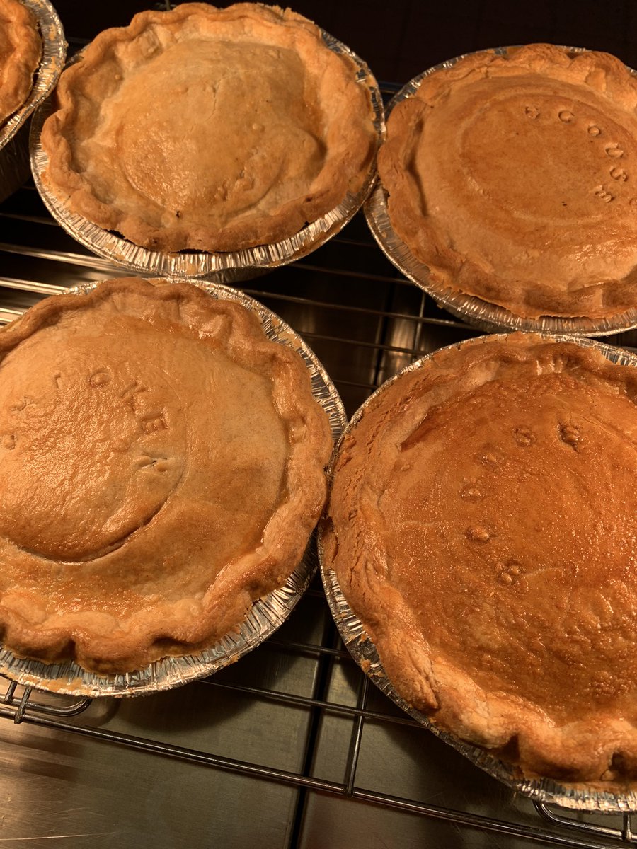 FRIDAY PIEDAY! 

The best day of the working week &amp; the best day day to have a pie for your dinner- it is #BritishPieWeek after all. 

We are open at Oakfield Road until 2:30pm and <a href="/SGHLpool/">St George's Hall</a> until 4pm. 

Handmade. Homemade. Homebaked Bakery🥧 

#BuyLocal