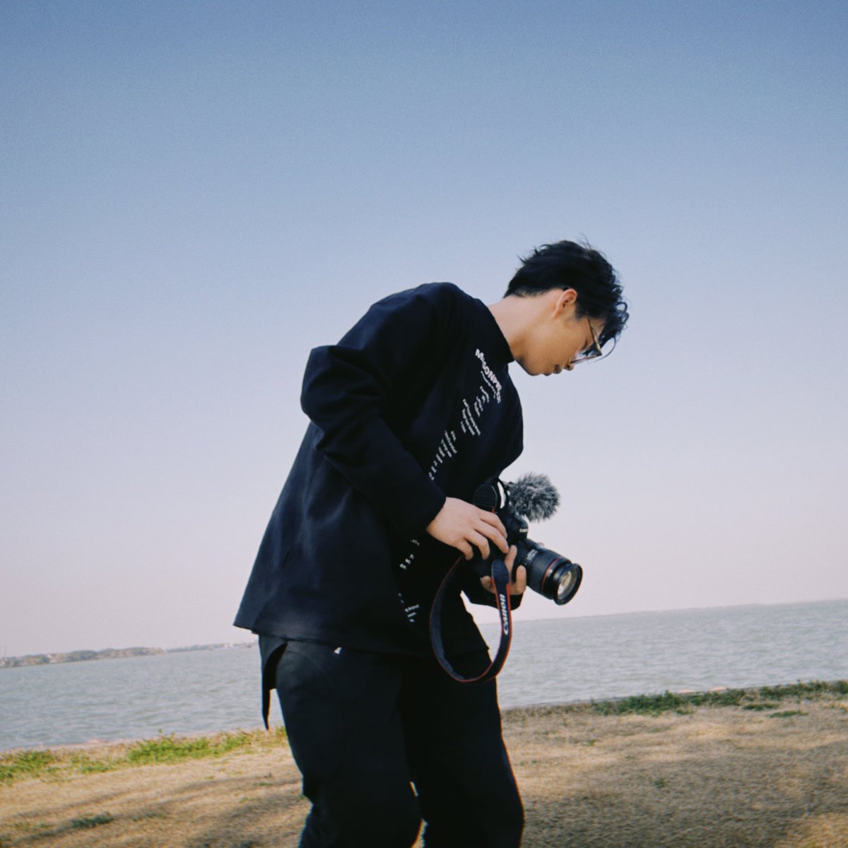 NewStyleMediaG's tweet photo. "Escape" 🍃 #SpringDayLimitedDaily
#董唧唧 #JIJI #Escape #NSMGroup #NSMG https://t.co/eDffxs2jg7