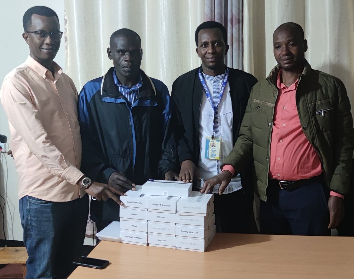 There's no #Edtech /digital education without digital and smart tools.
Yesterday our CEO @Olvinsh delivered another batch of #shuleonegadget campaign to College Adventiste de Rwankeri administration team. 
The Samsung tablet will be used by the teachers and administration team.