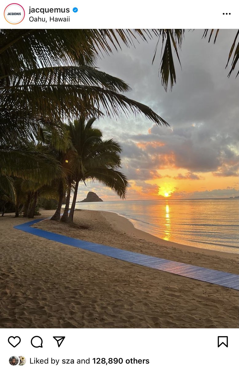 clrvisionmedia's tweet photo. MARCH 10, 2022 JACQUEMUS REVEALS SPRING/SUMMER 2022 COLLECTION ON O'AHU.
"Le Splash"
This would be the brand's first runway show set outside of its home in France.
#Jacquemus #LeSplash #Hawaii #Oahu #Honolulu https://t.co/bqTxLZrCUv