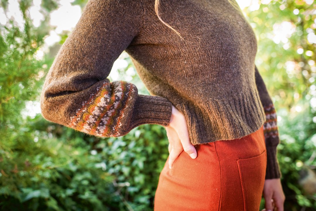 pompommag's tweet photo. Happy Fair Isle Friday! What better way to sweeten the end of the week than by sharing Bunaberry’s glorious balloon sleeves!
Bunaberry is published in The Shetland Trader, Book Three: Heritage by Gudrun Johnston.
#PomPomPress #Knitting #FairIsle #FairIsleKnitting https://t.co/v4VO7LcjOG