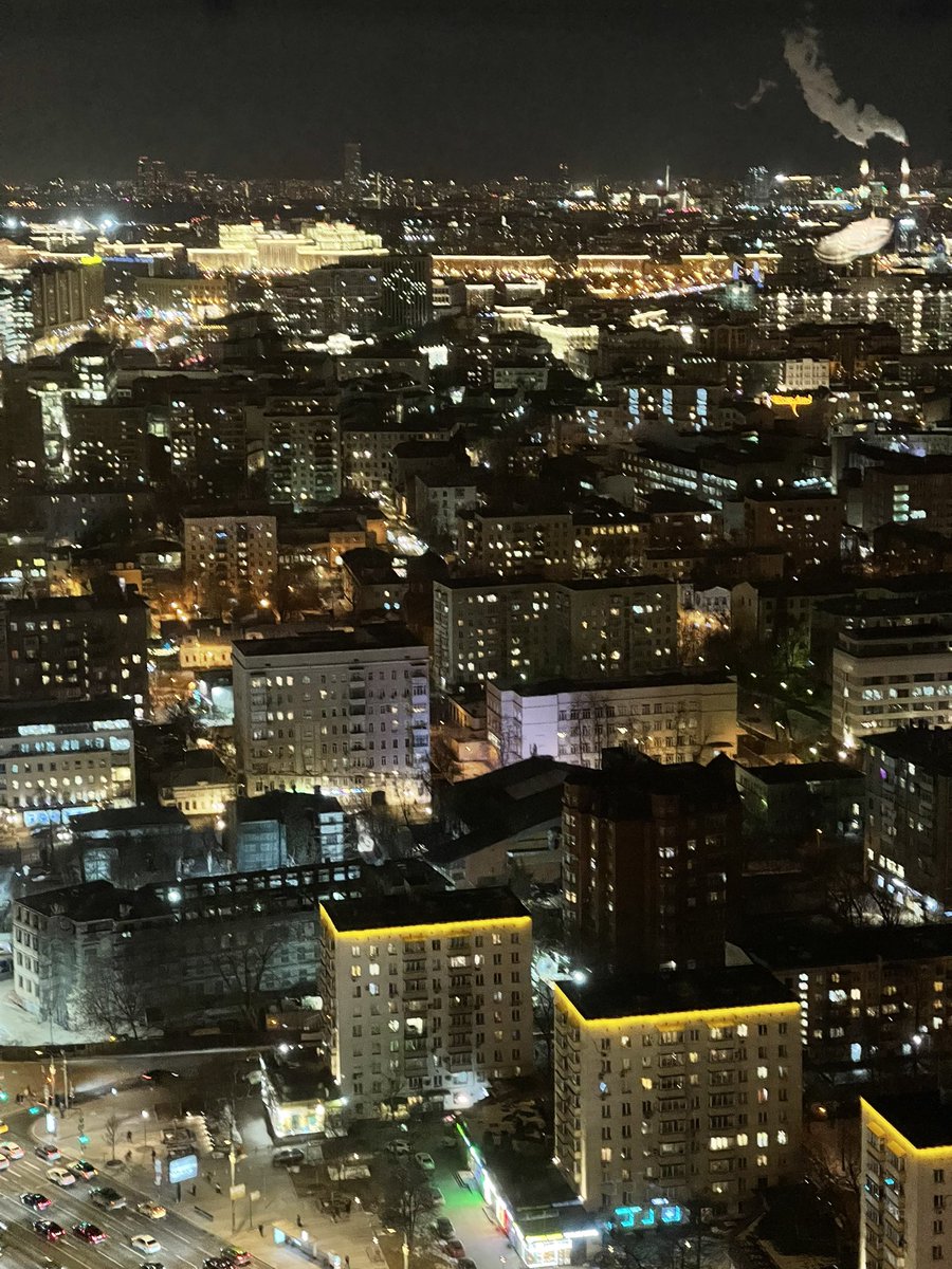 bav19802006's tweet photo. Вечерняя Москва! #Москва #Россия https://t.co/gTfGPYsnCO