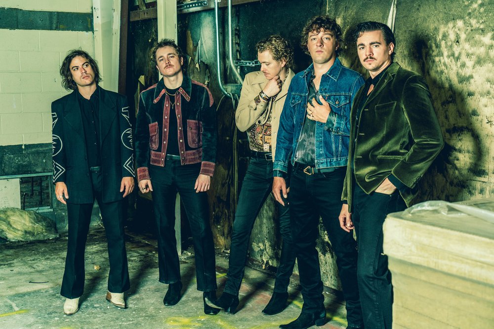 TheSoCalSound's tweet photo. We're LIVE Broadcasting from The Independent 88.5 FM SXSW Radio Day Stage!
On Now:
@CeramicAnimal
Tune to 88.5 FM in SoCal & stream anywhere at https://t.co/Nw0uHQtZKj or the 88.5 FM App.
#sxsw #sxsw2022 #ceramicanimal #885fmsocal https://t.co/gy6tY5XXxI
