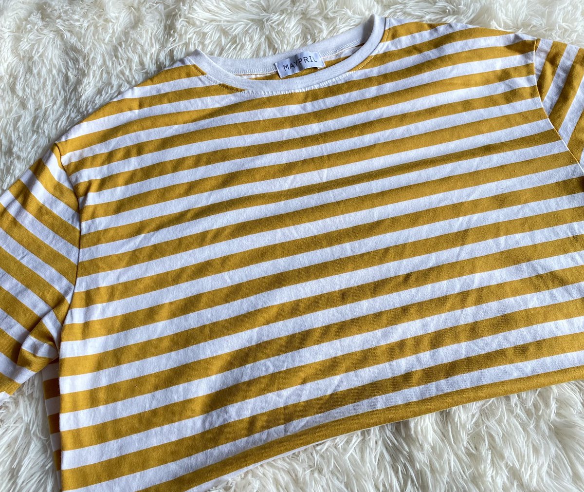 begomoodi's tweet photo. เสื้อยืด oversiz eแบรนด์ ig 65฿รวมส่ง #ส่งต่อ #ส่งต่อสกินเเคร์ #ส่งต่อคสอ #ส่งต่อเครื่องสําอางค์ #ส่งต่อสกินแคร์มือสอง #ส่งต่อเสื้อผ้า #เสื้อผ้ามือสองสภาพดี #ของดีบอกต่อ #ใช้ดีบอกต่อ #โล๊ะตู้ #พรีออเดอร์ #เสื้อผ้าสาวอวบ #ส่งต่อหมวก #สเวตเตอร์ https://t.co/tT8yzLrGsR