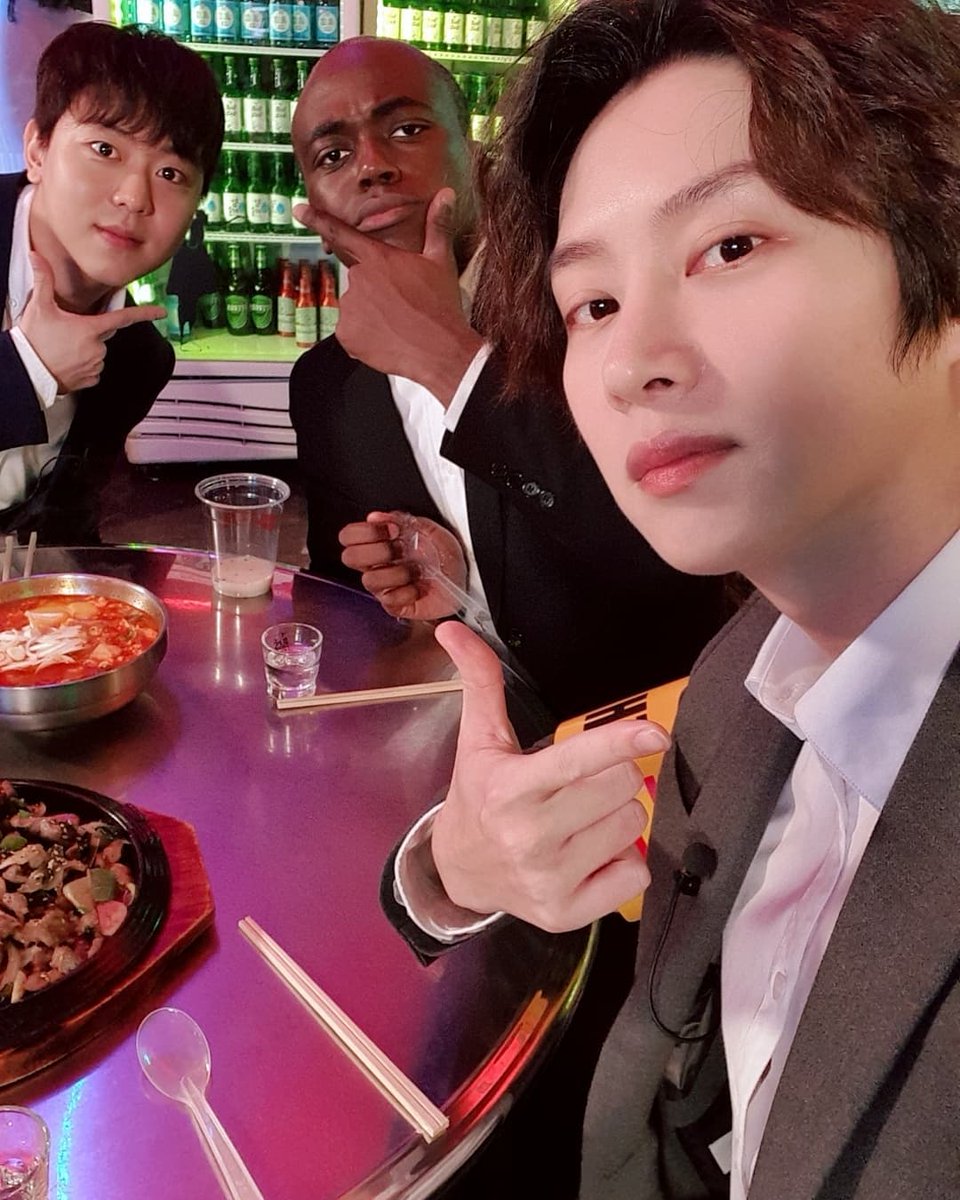 [#HEECHUL] 220108 kimheenim Instagram update

"😵
.
.
#술트리트파이터 #조나단 #오현민 #건희 #게판"

#슈퍼주니어 #SuperJunior 
instagram.com/p/CYdX0mhPabl/