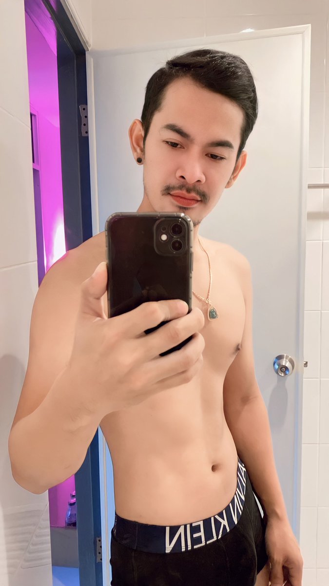 PpP23tm's tweet photo. คิดถึงกันไหม ต้องขอไครึป่าว 🤣🤣🤣
#ผู้ชายไซร์56 #ผู้ชายขายน้ํา #ชลบุรีนัดเย็ด https://t.co/HIsCSeGgIQ