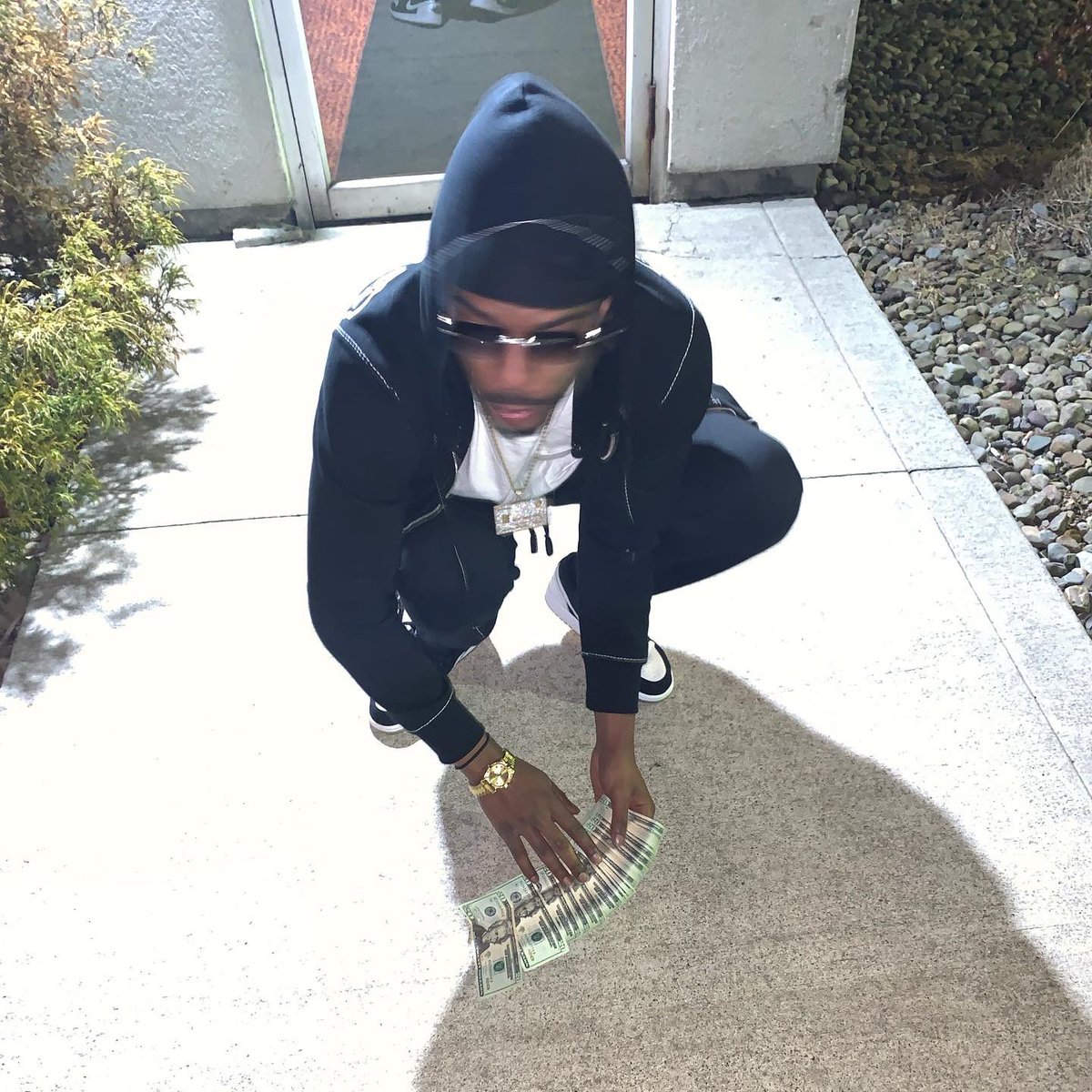 OfficialLilDree's tweet photo. Photo Dump 💻💲💳 https://t.co/0OreWDyrLA