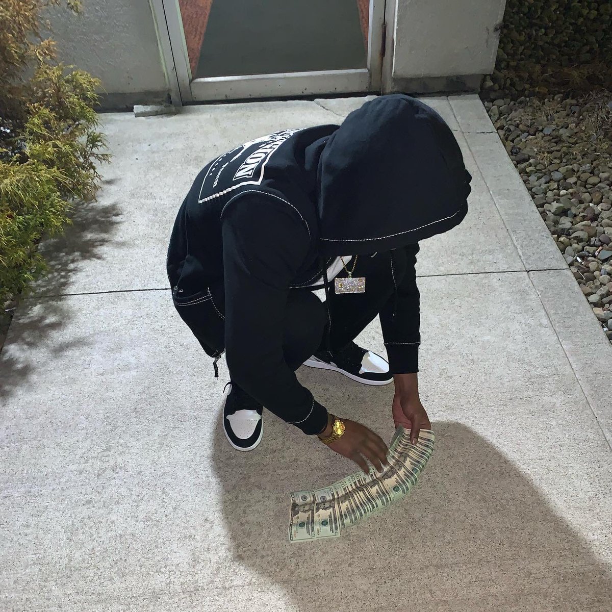 OfficialLilDree's tweet photo. Photo Dump 💻💲💳 https://t.co/0OreWDyrLA
