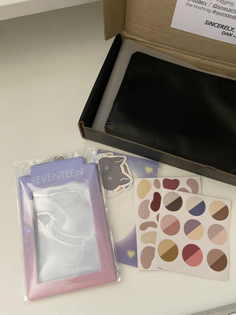 hansolbestboy's tweet photo. #hansolbestbuy | #gomapdan @snwuxmh
pretty mail came in today! thank you for the smooth & hands-on transaction ♡︎ https://t.co/pPq5uYTOIZ