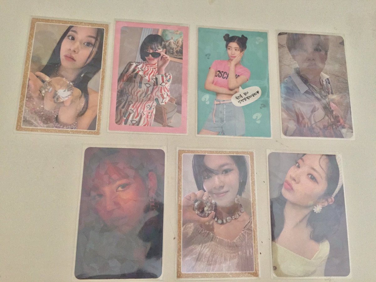 wntrshop's tweet photo. WTT🇲🇾
Have : first picture 
Want : any unmarked pcs from the sec picture 
I have other pcs too if you want to see it you can dm me ◠‿◠ (mainly twice pcs)
#pasarNCT #pasarTWICE #pasarBlackpink #pasarloona #pasarKep1er #pasaraespa #pasarITZY https://t.co/qVt3rbYJ7F