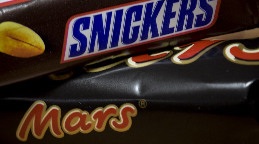 Компания Mars в России — всё. Больше никакой «скитлзтрянки»

 Американская компания Mars, продукция которой пользуется популярностью в России уже 30 лет, решила присоединиться к «антироссийским санкциям», которые объявили иностранные компании из-за …
rusplt.ru/business/kompa…