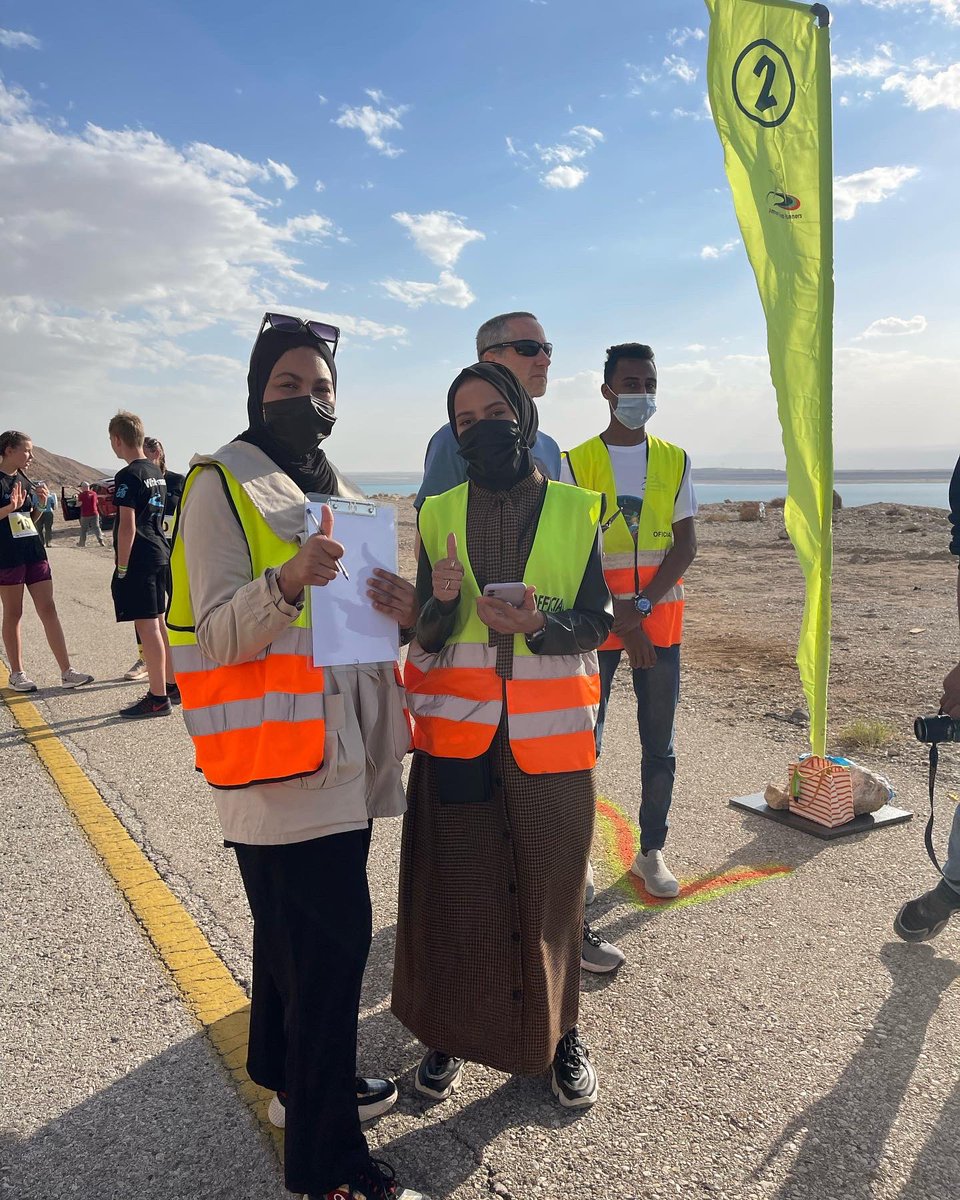 Thank you @nahnojo volunteers for helping in tracking the first 25k change over stations at Ayla #dead2red running race 2022
#jordan #deadsea #youthvolunteers