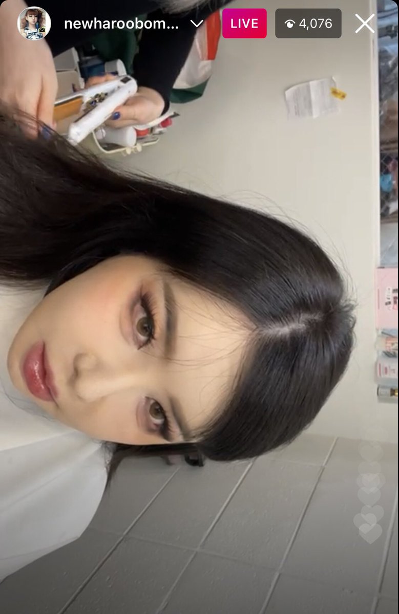 bomsupdates's tweet photo. Some more screenshots that I took. She looks so beautiful 💕. https://t.co/Fjiv8Irjyv