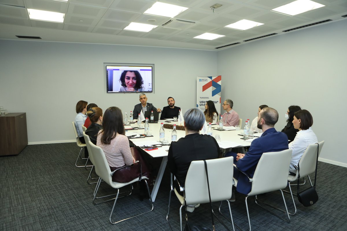 Foundation_FAST's tweet image. #FAST took part in the country partners' meeting of Creative Spark, Higher Education Enterprise Programme funded by the @BritishCouncil. Our SciNova Program implemented jointly w/ @AstonUniversity has been a part of #CreativeSpark. 

Explore #SciNova 📚 bit.ly/3J0e3A5