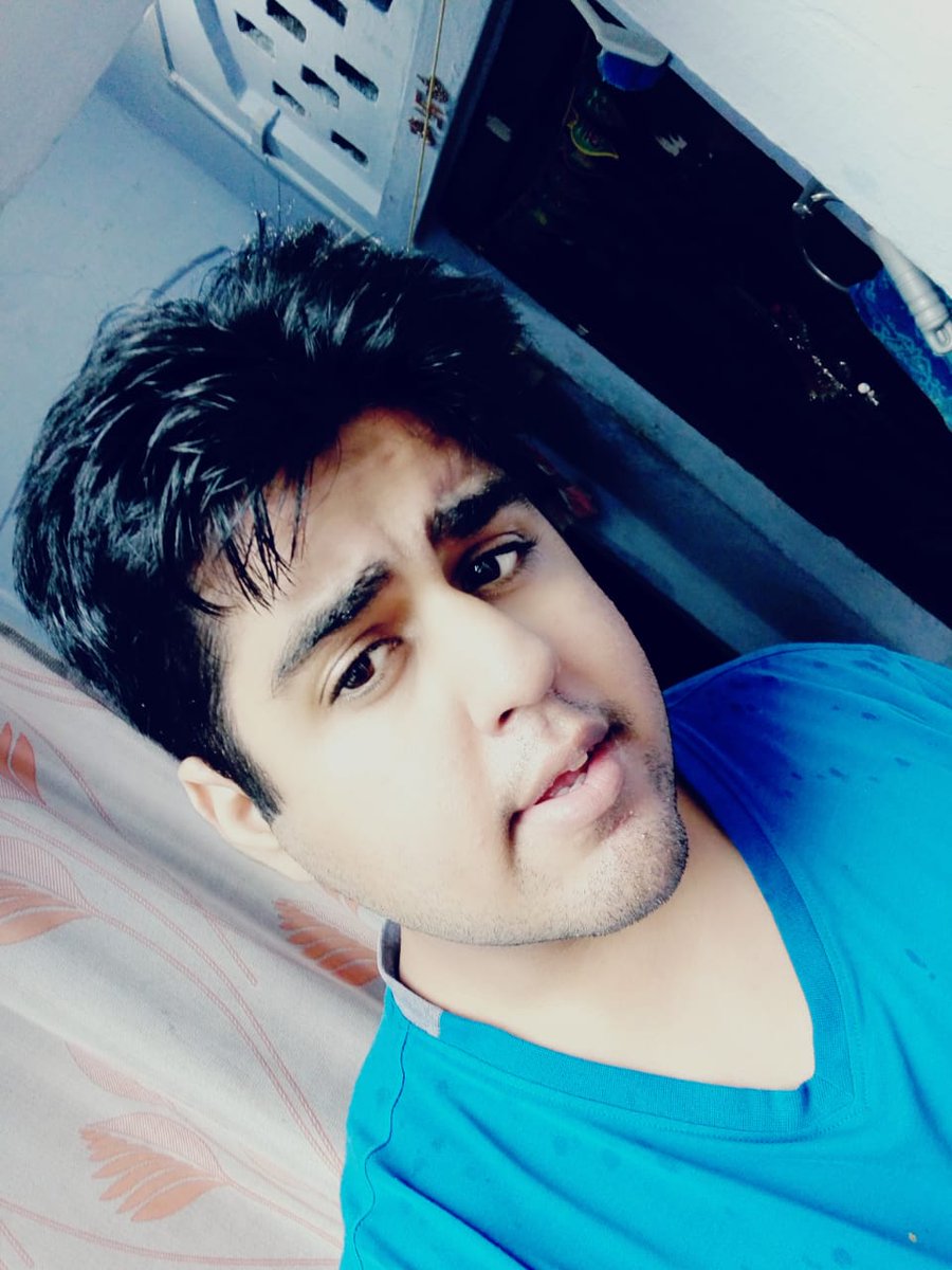 Shivang_Monkey's tweet photo. i am the best https://t.co/rHO0RDXyTq
