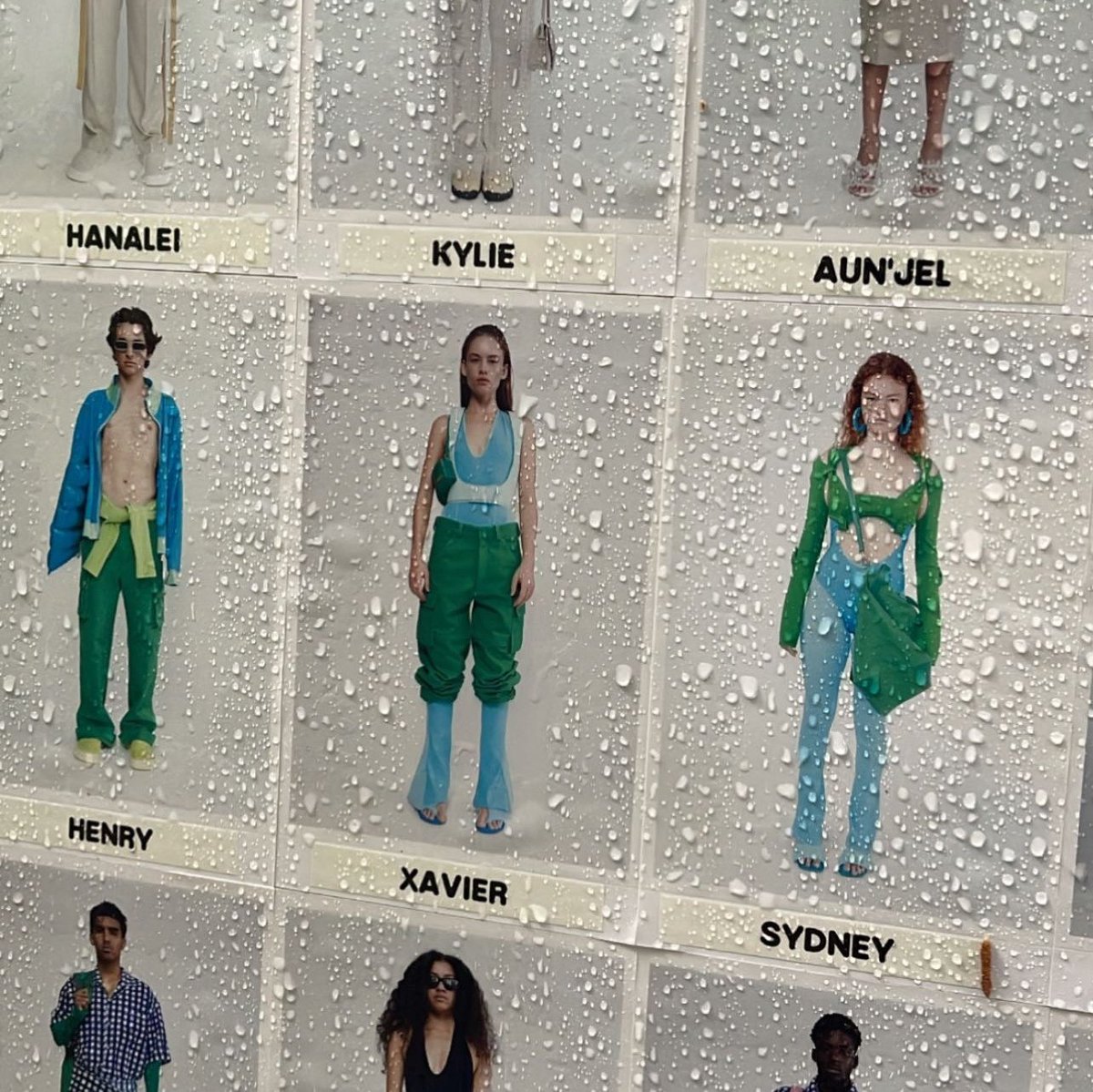 bratzgurI's tweet photo. jacquemus in hawaii 🌺🌸 https://t.co/sFhwaKw89q