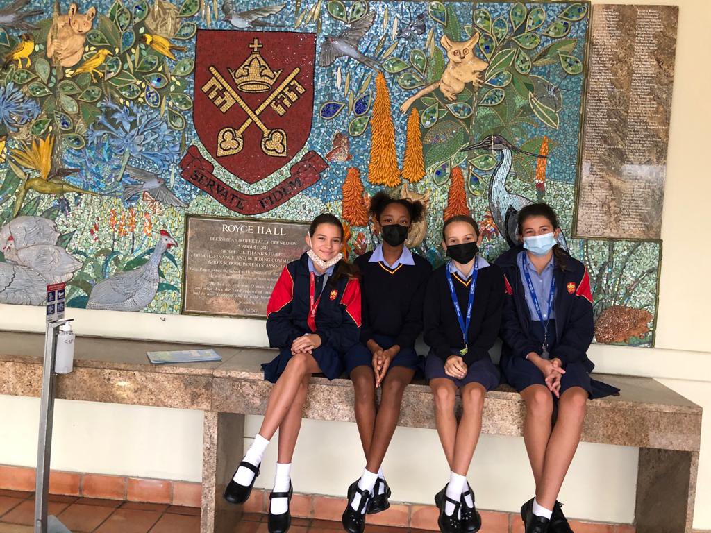 rhisotope's tweet photo. #DigiPal is taking off in full force 🚀💪
We had such a amazing day at @stpeterscoll girls school on Wednesday with our amazing ambassador Stacey Whitby from @ststithians 🦏🤍
We are so excited to be sharing our message and our journey with our future #rhino warriors 🤓🦏 https://t.co/i55veS27tq