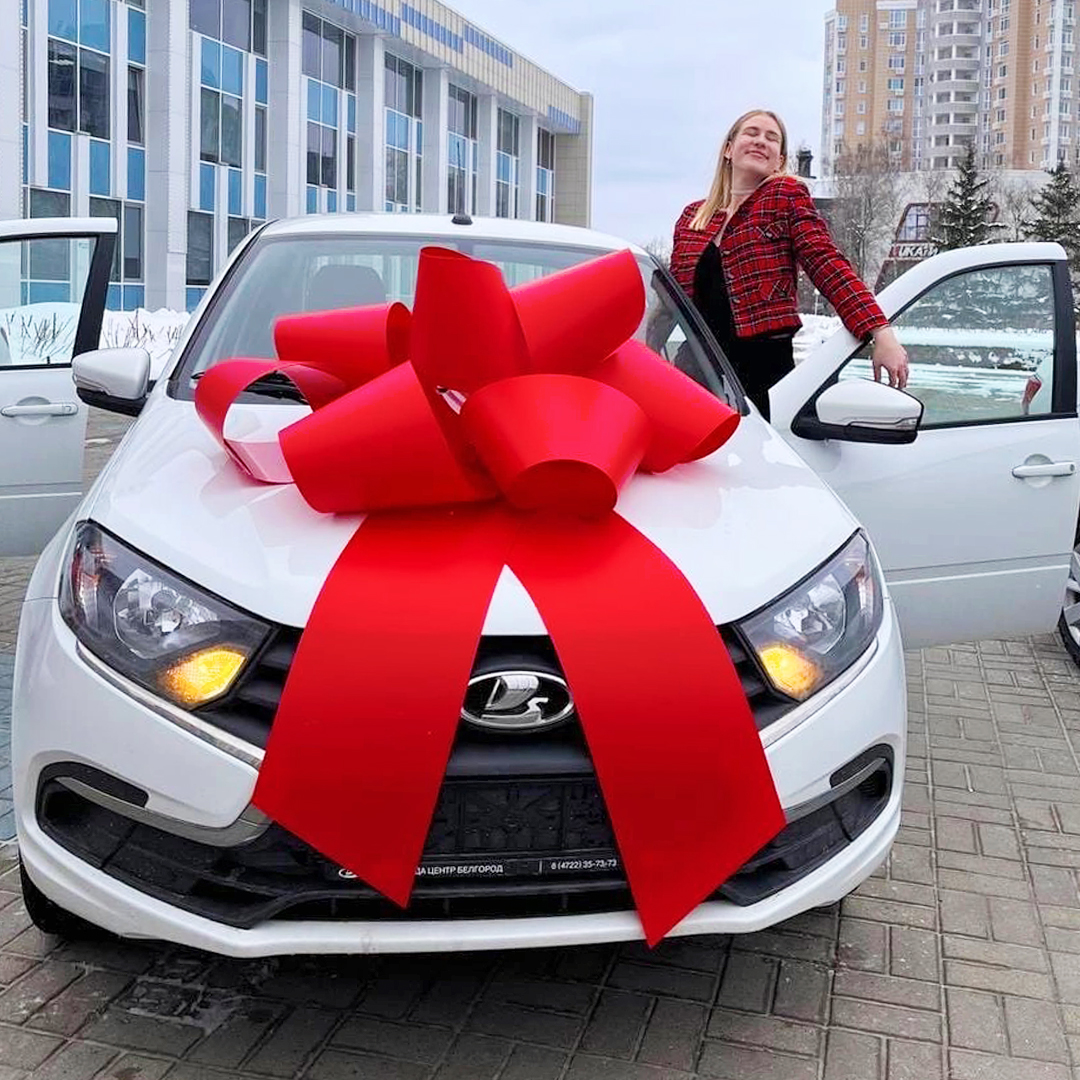 📌По результатам городского конкурса «#Признание» в номинации «Активная #молодость» первое место заняла режиссёр культурного центра «Октябрь», выпускница института общественных наук и массовых коммуникаций НИУ «#БелГУ» Кристина Шевцова 
bsu.edu.ru/bsu/news/news.…
#Белгород