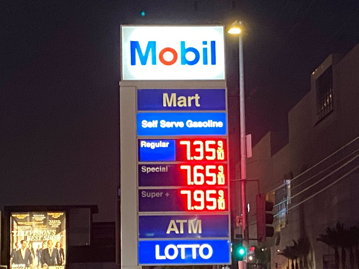 Rasmussen_Poll's tweet photo. “Should the U.S. government encourage increased oil and gas production to reduce America's dependence on foreign sources of oil and gas?"

- YES - 
Democrats: 55%
Independents: 70%
Republicans: 87%
All Voters: 70% https://t.co/OKGv0IaUwi