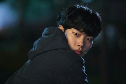 hourlyjunyeol's tweet photo. https://t.co/Z5zjtQOOXc