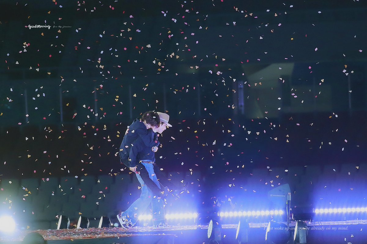 goodmorning1013's tweet photo. 220310 PTD ON STAGE in SEOUL
💫🌌
#방탄소년단 #BTS #지민 #JIMIN #PTD_ON_STAGE_SEOUL @BTS_twt https://t.co/gugOZUyqRT