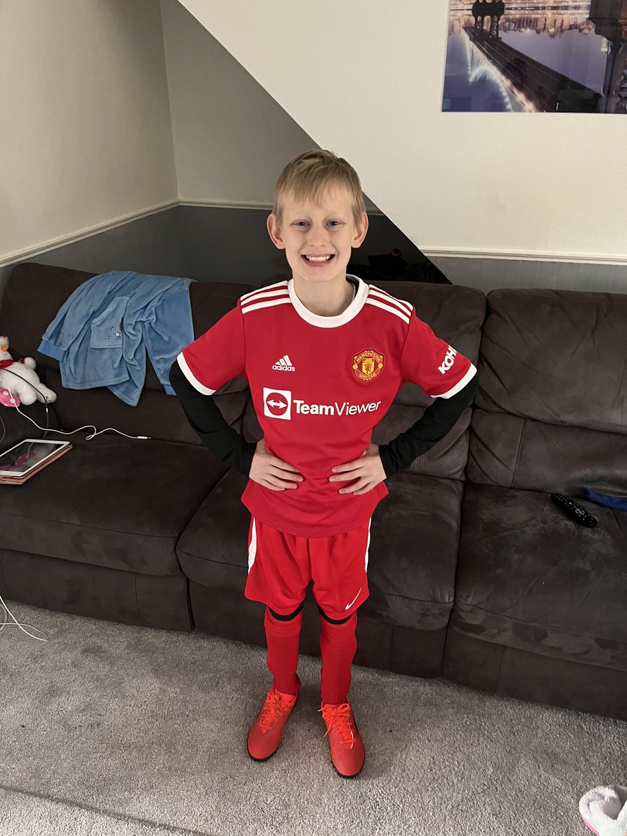 Taylor is ready for redditch United this morning with @HschPe <a href="/RigbyHsch/">Rigby Hall School</a>