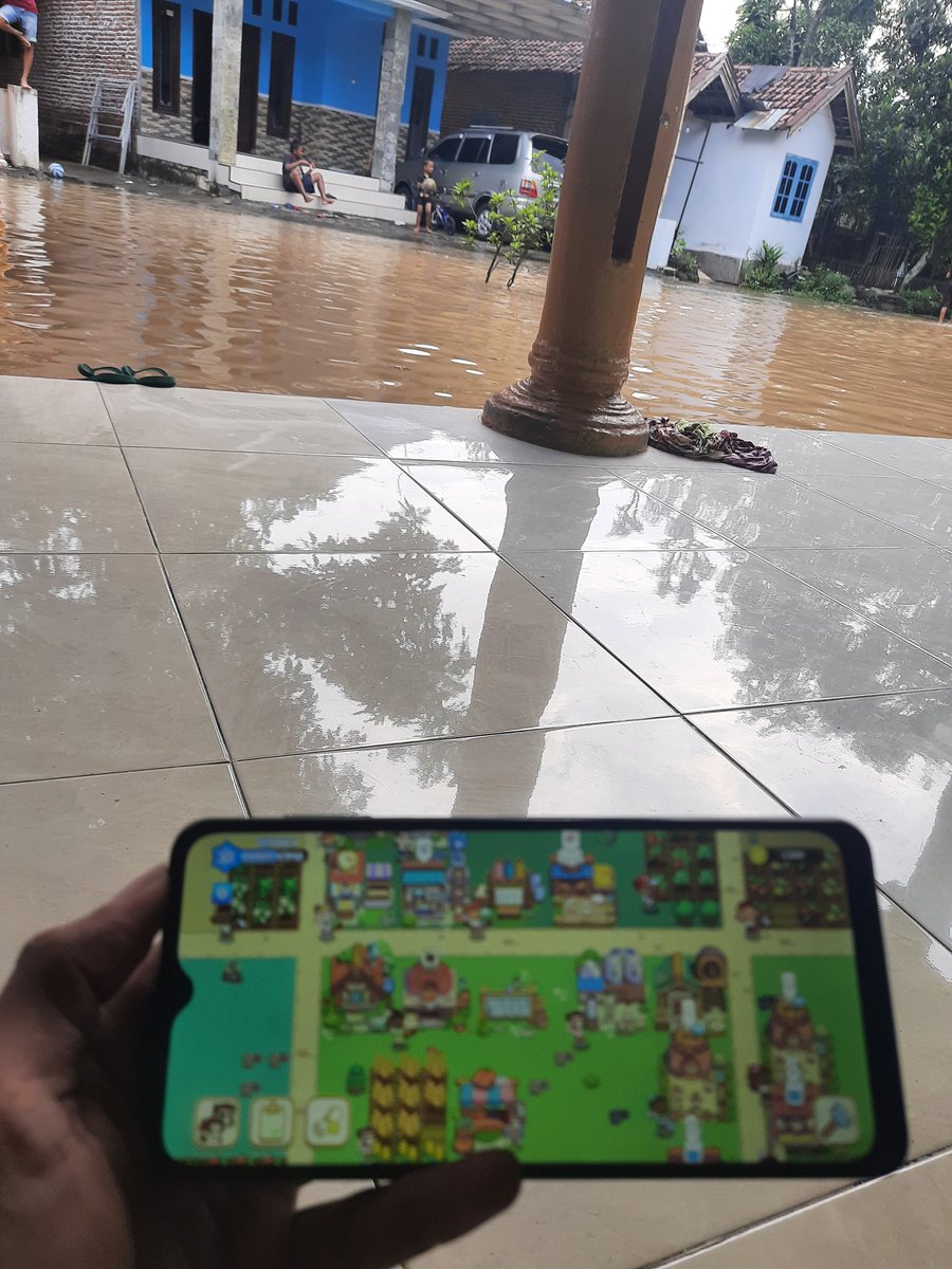 villa_mine's tweet photo. Kolam renang "dadakan" ๐๐คฟ๐ฃ #WidilandChallenge #WidiLand https://t.co/Xg9PW8vsq9