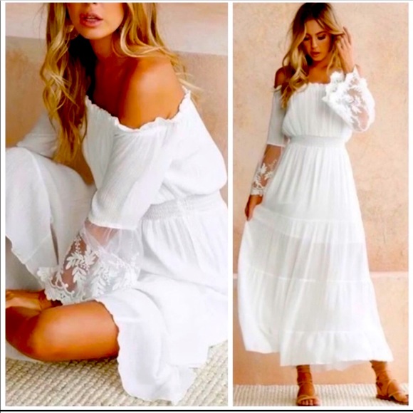 OnPickin's tweet photo. So good I had to share! Check out all the items I'm loving on @Poshmarkapp from @carlawheeler29 #poshmark #fashion #style #shopmycloset #esleycollection #whitehouseblackmarket #coach: https://t.co/stJZweRtov https://t.co/AA5GTq0mRt
