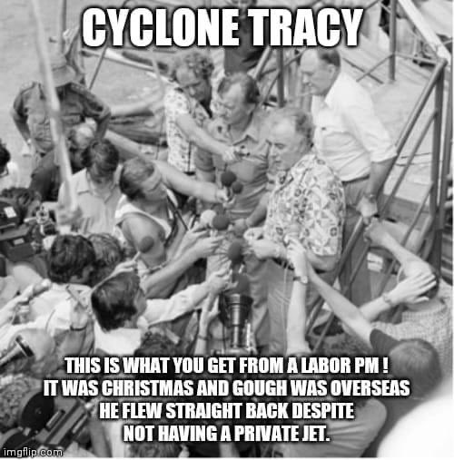 BrisMarSci's tweet photo. Morrison flies off to Hawaii to avoid a little smoke in his eyes.
#auspol
#PutLNPLast
#Vote1Labor
#AlboForPM
#FuckMorrison https://t.co/PBSHVnFATH