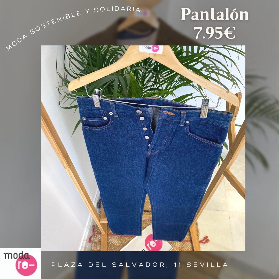 ModareSevilla's tweet photo. ¿Ganas de finde?🥳 Con este conjunto arrasarás, no solo de viernes a domingo😏
🧥Chaqueta: 8.95€.
👕Jersey: 5.95€.
👖Pantalón: €.
👉Plaza del Salvador, 11.⌚De lunes a viernes de 10 a 14 y de 17 a 20:30. Sábados de 10 a 14.
#ootd #lookinvierno #Sevilla #moda #segundamano https://t.co/eJfUvFH58J